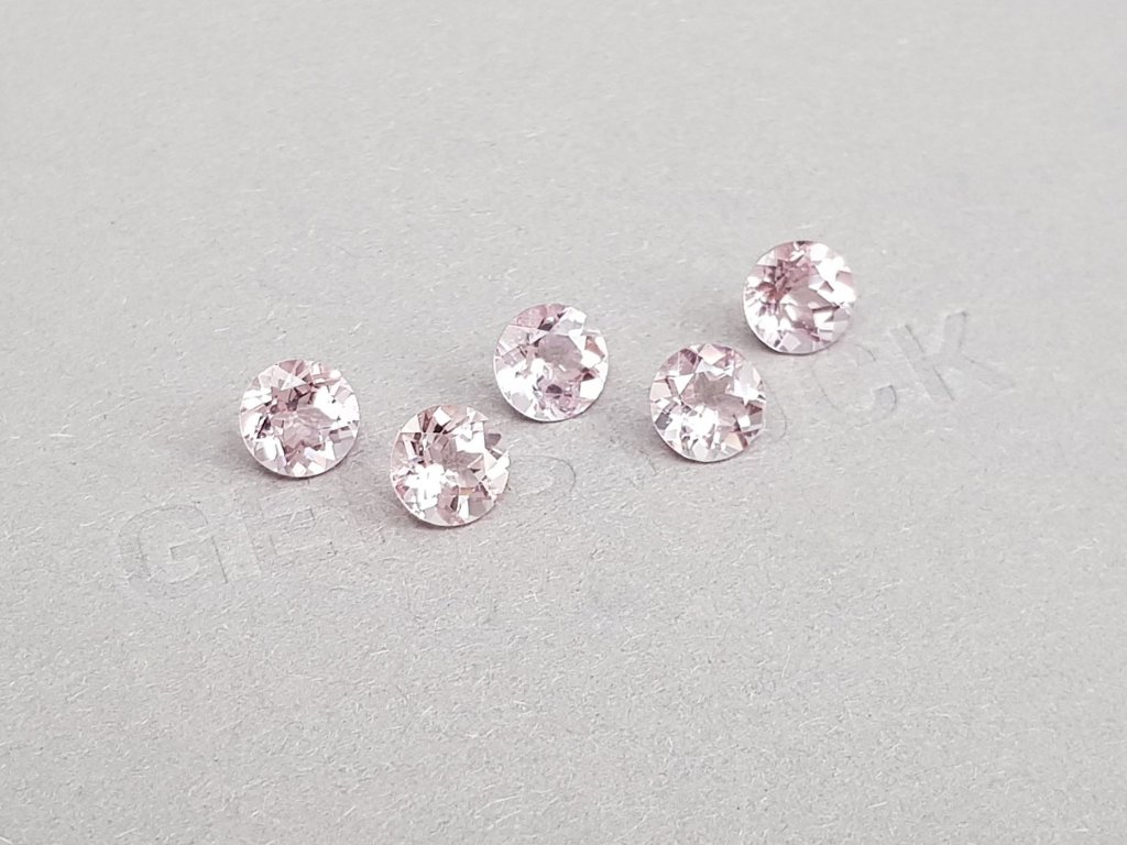 Set of pink morganites in round cut 4.63 carats Image №2