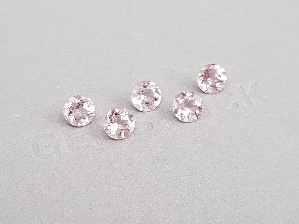 Set of pink morganites in round cut 4.63 carats Image №2