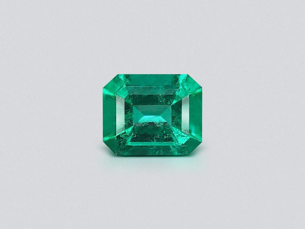 Émeraude vert vif 1,14 carats, Colombie Image №1