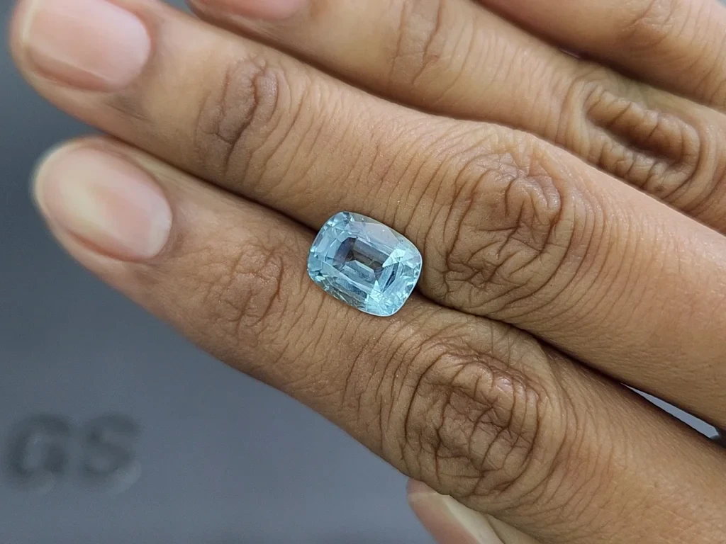 Aquamarin kissenförmiger 3,15 karat, Madagaskar  Image №2