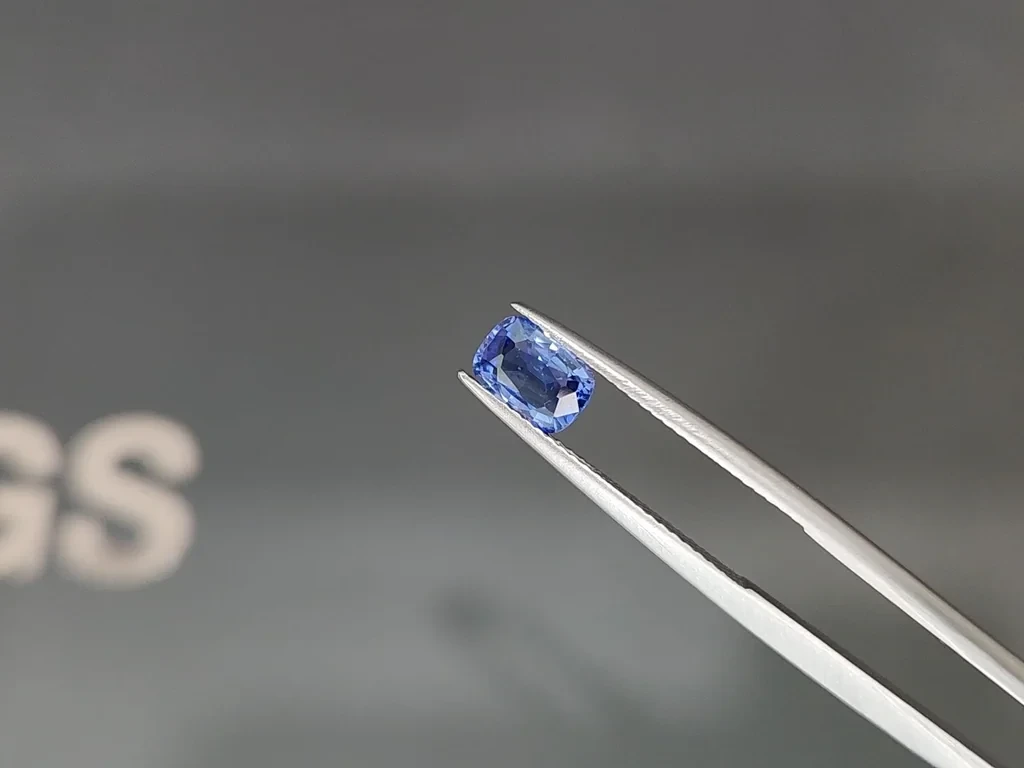Sapphire Royal Blue cushion cut 1.19 carats, Sri Lanka  Image №3