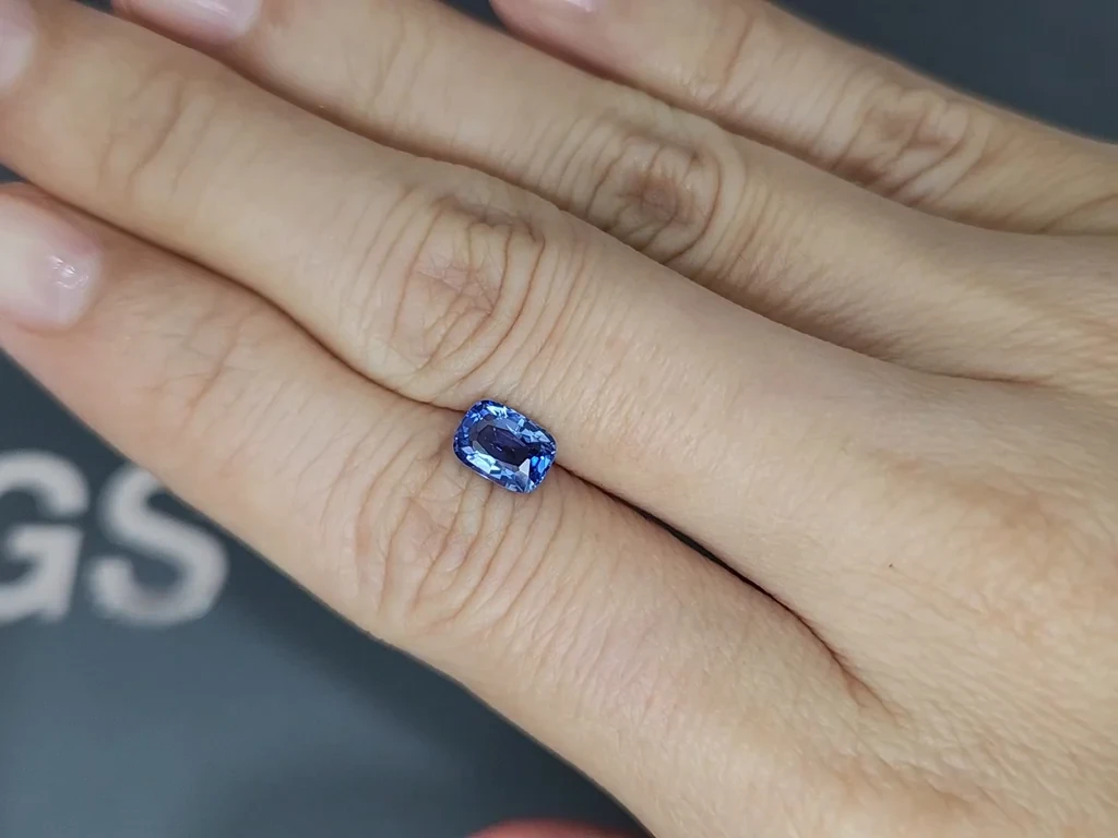 Sapphire Royal Blue cushion cut 1.19 carats, Sri Lanka  Image №2