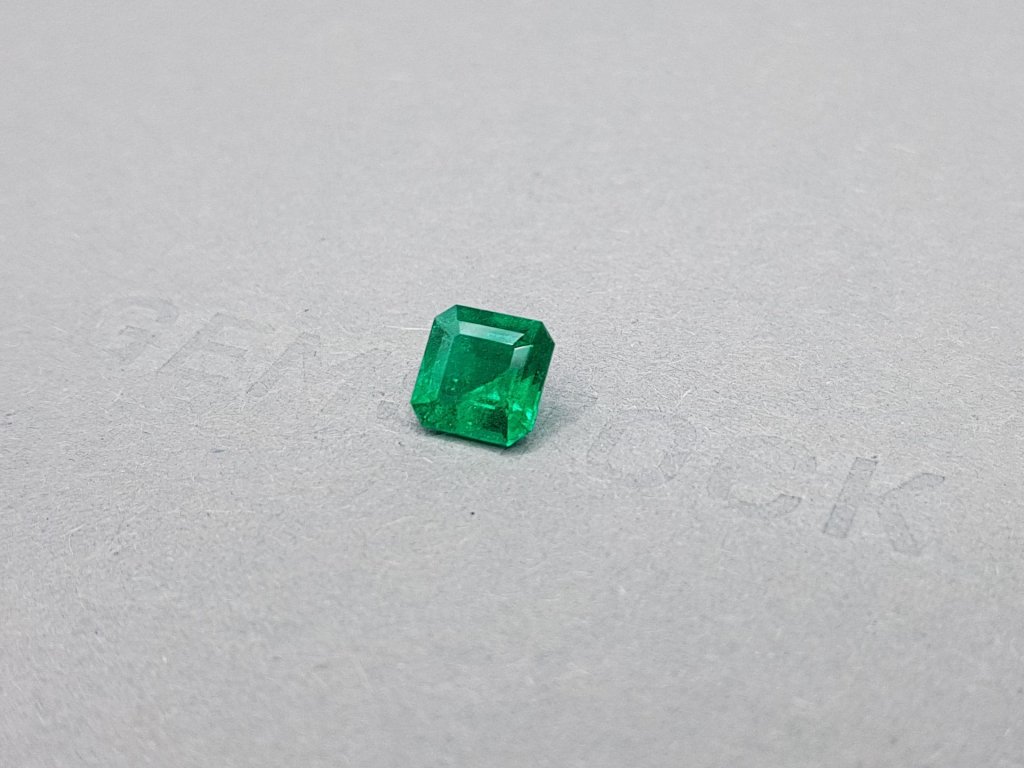 Emerald Muzo Green 1.30 ct, Colombia Image №3