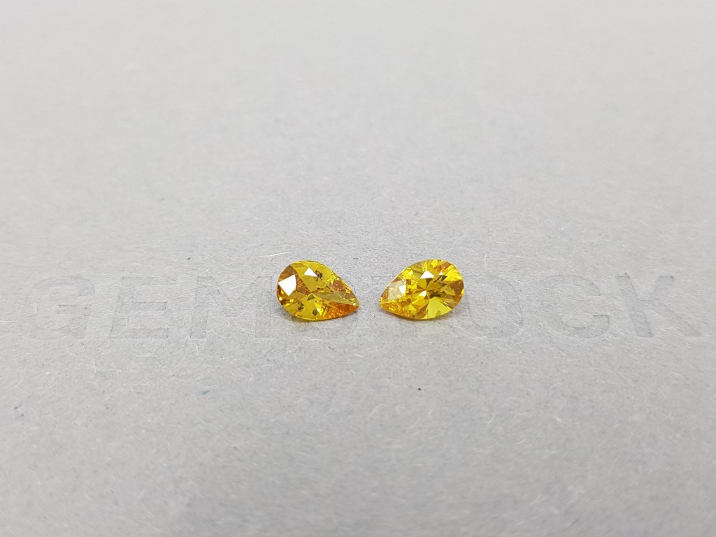 Pair of vivid yellow sapphire and zircon 1.05 ct, Madagascar Image №1