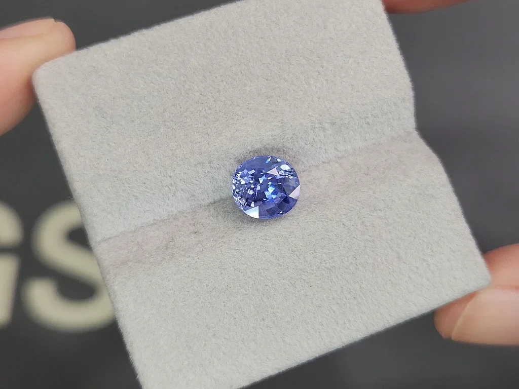 Unheated Pastel Blue sapphire in oval cut 2.57 carats, Sri Lanka Image №4
