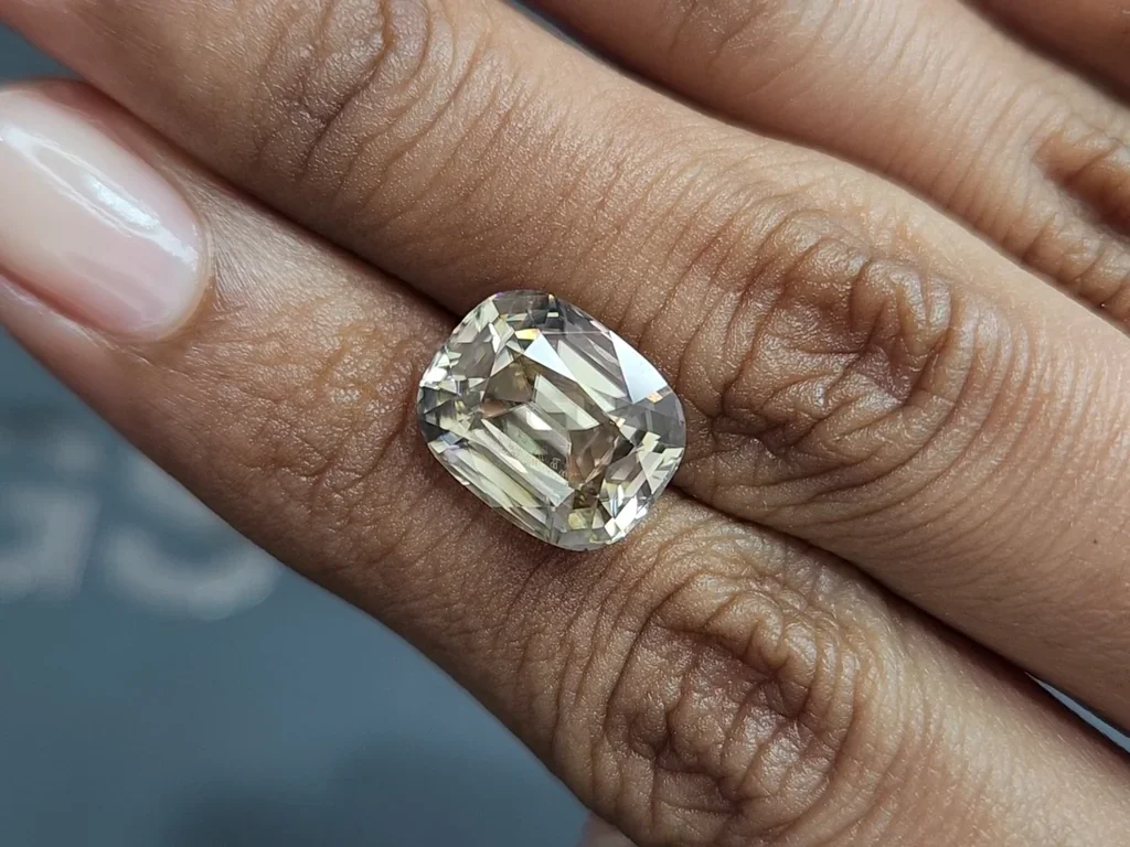 Yellow zircon cushion cut 9.83 carats, Africa Image №2