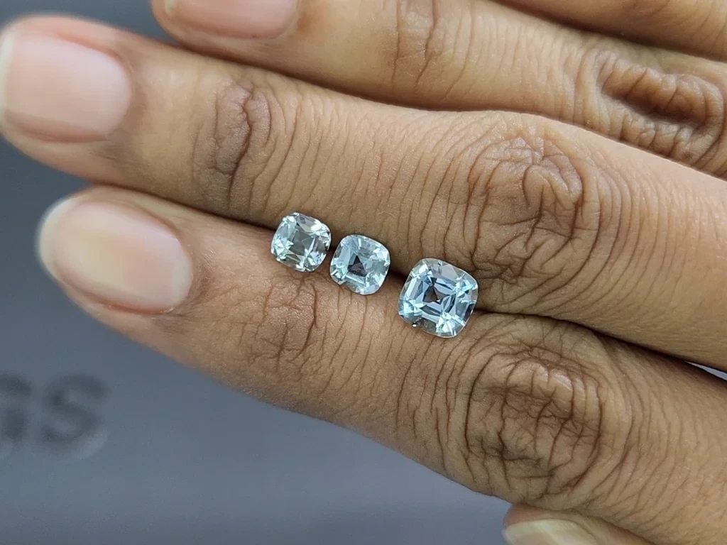 Ensemble aigues-marines taille coussin, 2,18 carats, Madagascar Image №2