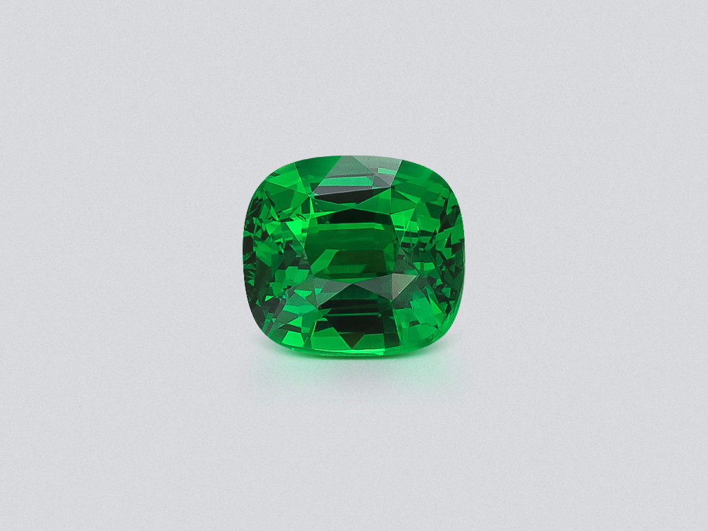 Garnet tsavorite Vivid Green cushion cut 2.02 carats, Africa Image №1