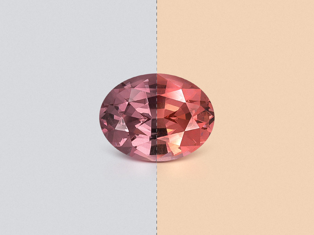 Granat mit farbwechsel-effekt oval geschliffen 1,40 karat, Tansania Image №1
