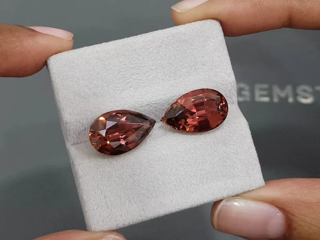 Pair of large orange-red tourmalines from Africa 13.41 carats Image №4