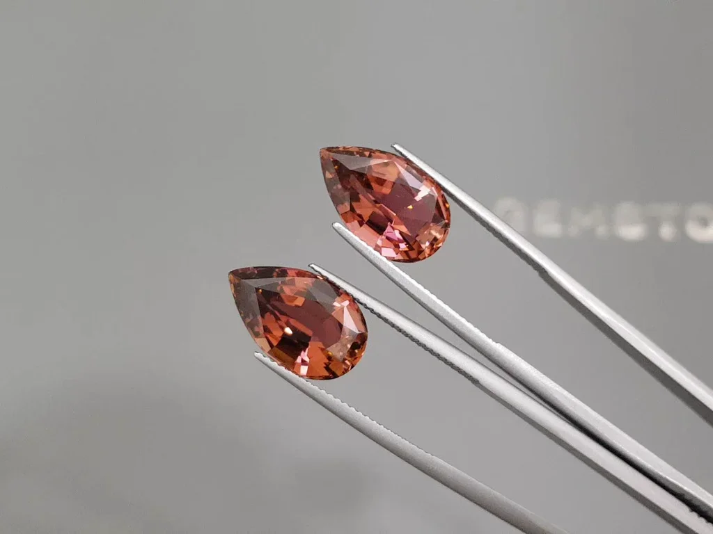 Pair of large orange-red tourmalines from Africa 13.41 carats Image №3