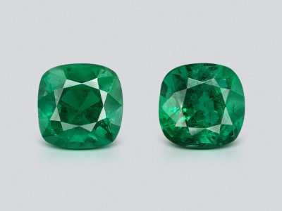 Pair of cushion cut vivid green emeralds 1.89 carat, Zambia  photo