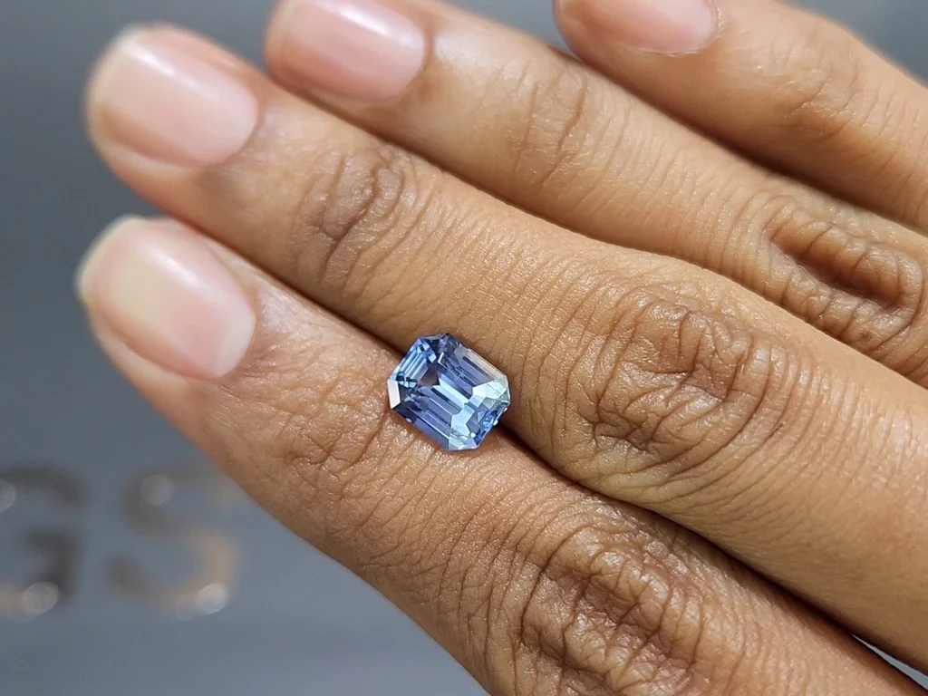 Unbehandelter blauer saphir im oktagon schliff 3,02 karat, Sri Lanka Image №2
