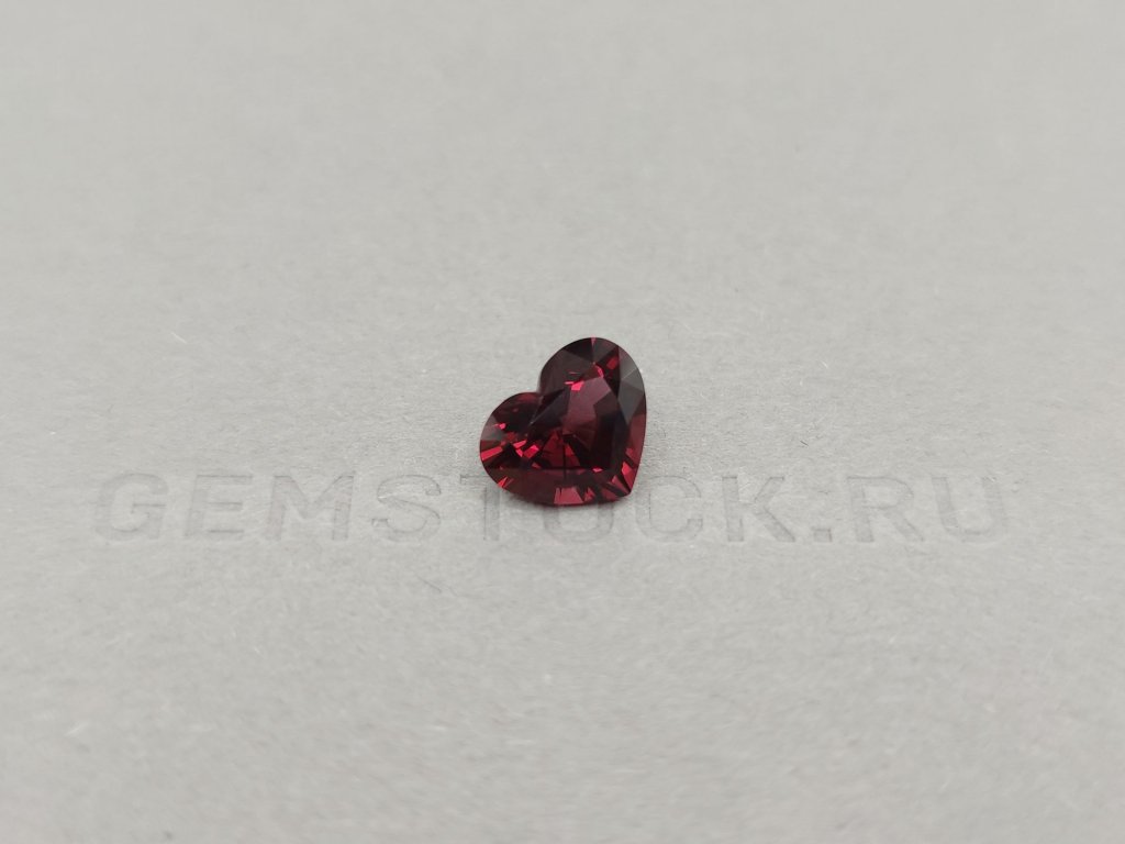 Red spinel in heart shape 2.86 ct, Burma Image №1