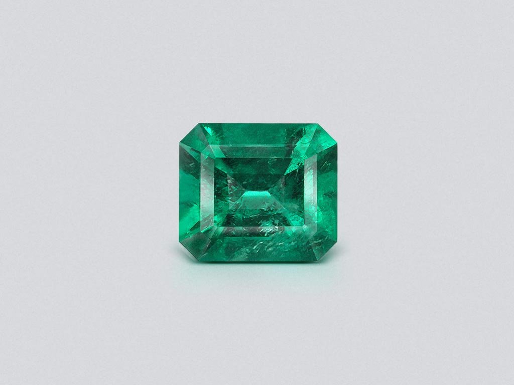 Émeraude colombienne octogone 1,99 ct, vert Muzo Image №1