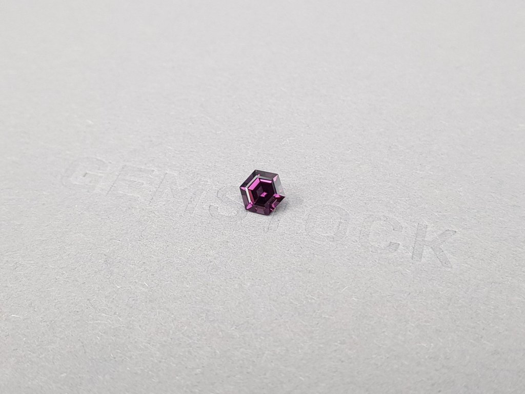 Intense purple spinel hexagon cut  0.63 ct Image №3