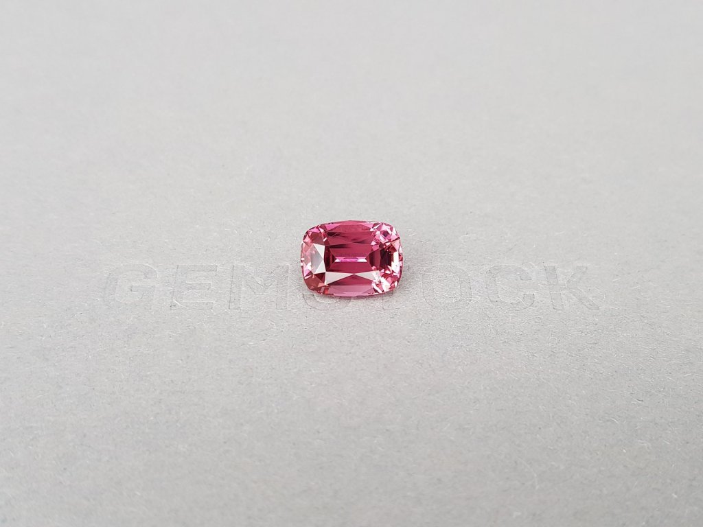 Ring with pink rubellite 3.55 carats in 18-carat white gold Image №4