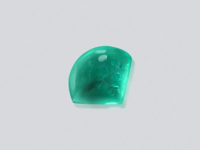 Emerald fancy cabochon cut 3.04 carats, Russia photo