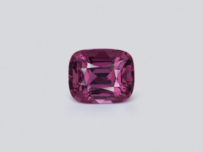 Purple garnet cushion cut 4.00 carats, Africa photo