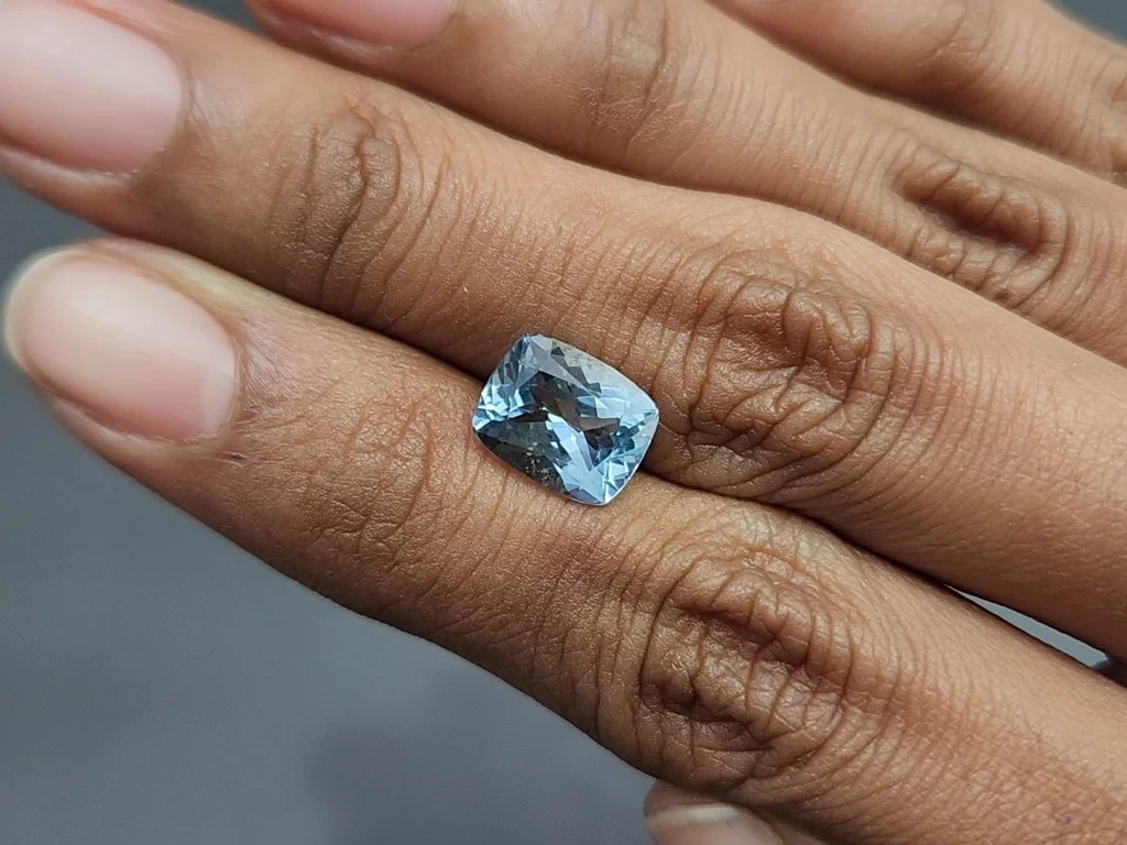 Aquamarine cushion cut 3.07 carats, Madagascar  Image №2