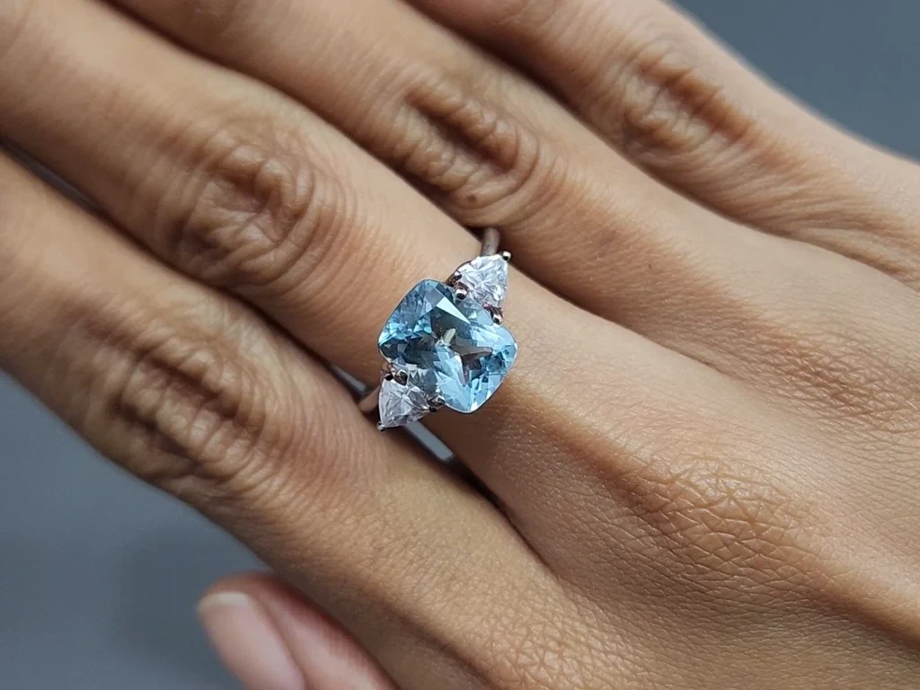 Aquamarine cushion cut 3.07 carats, Madagascar  Image №5