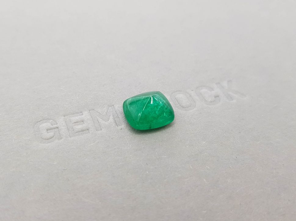 Zambian emerald sugarloaf cut 4.81 carats Image №2