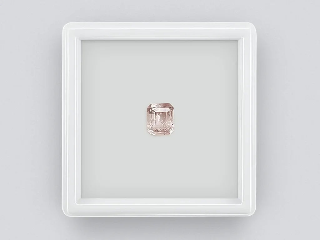 Morganite pêche claire taille octogonale 0,86 ct Image №1