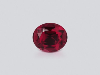 Garnet rhodolite oval cut 7.28 carats, Africa photo