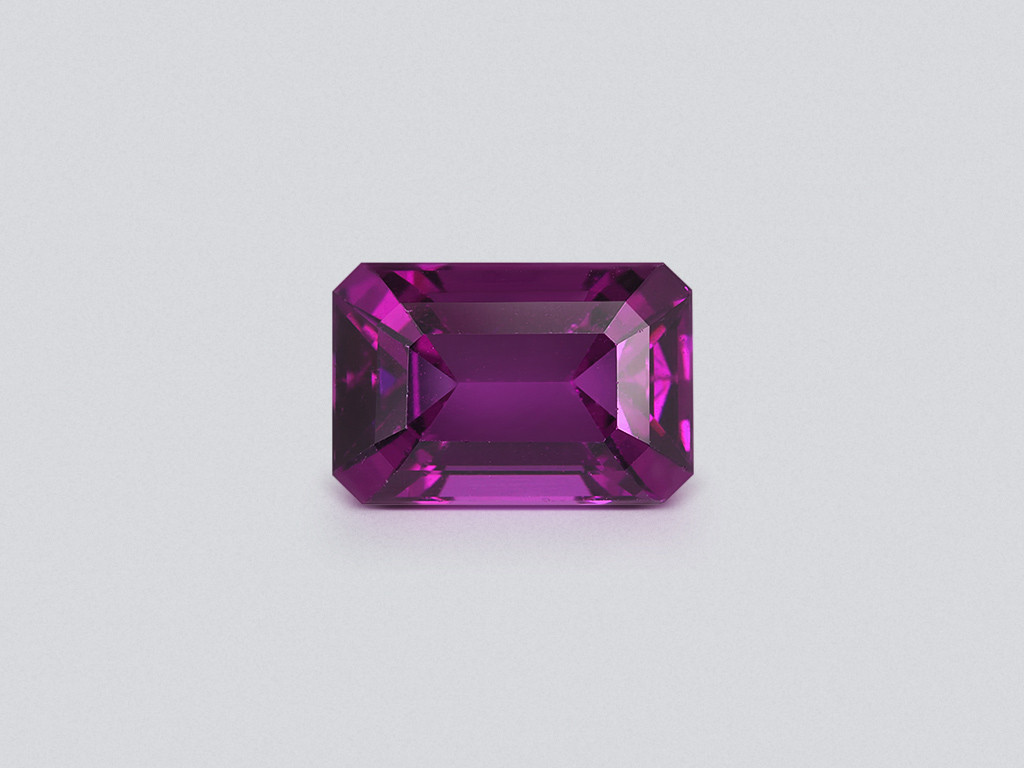 Grenat umbalite violet de 4,00 carats, taille octogonale, Afrique Image №1