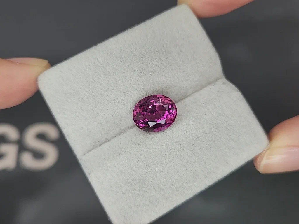 Rhodolith granat oval geschliffener, leuchtend rosa 4,34 karat,Tansania Image №4