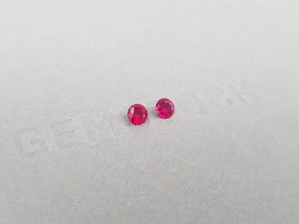 Vivid pair of rubies in round cut 0.57 ct, Madagascar Image №2