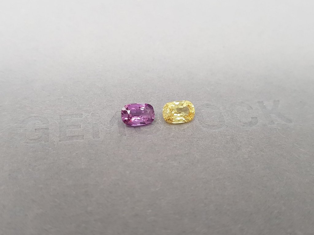 Pair of untreated purple and yellow cushion cut sapphires 1.38 ct Image №2