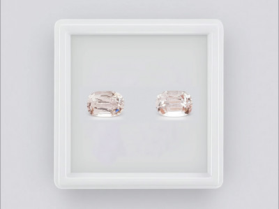A pair of cushion-cut morganites, 2.69 carats, Africa photo