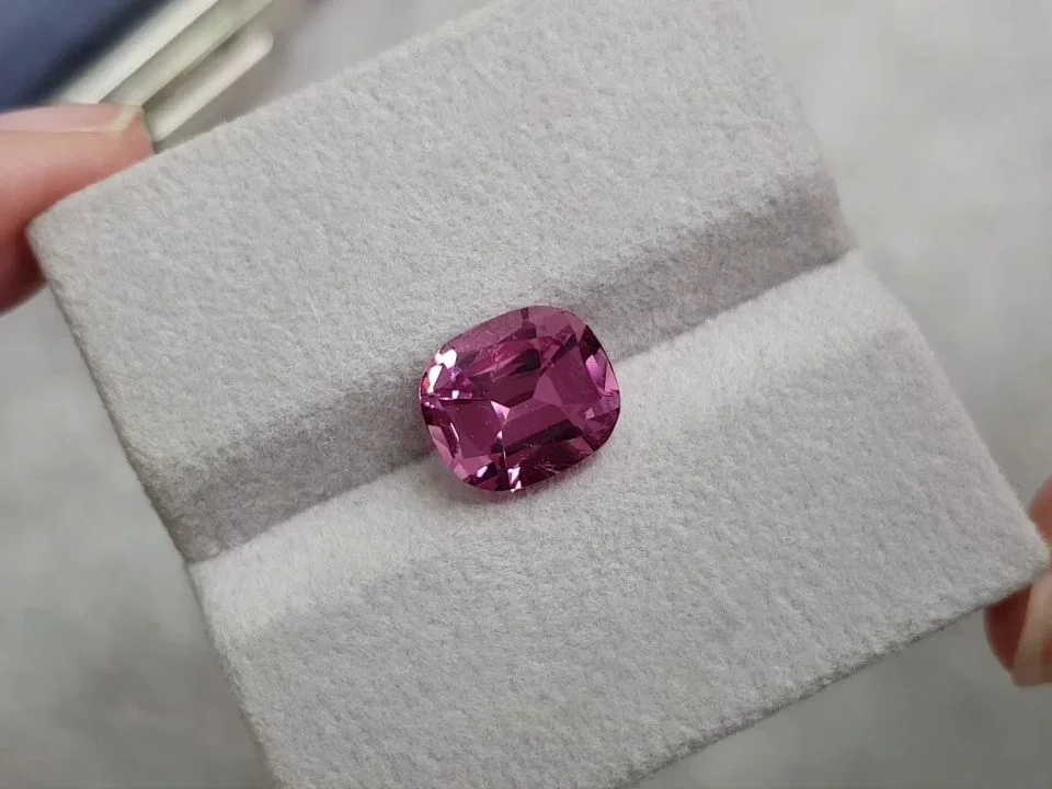 Rare vivid pink spinel from Tajikistan in cushion cut 5.12 ct Image №3