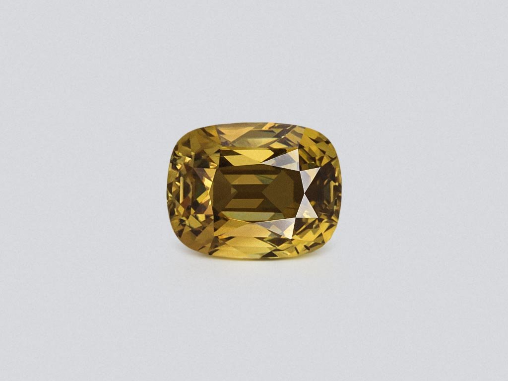 Yellow-green chrysoberyl in cushion cut 3.10 carats, Sri Lanka Image №1