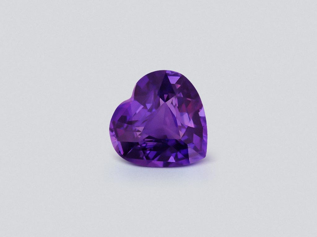 Saphir violet taille cœur 1,16 ct, Madagascar Image №1