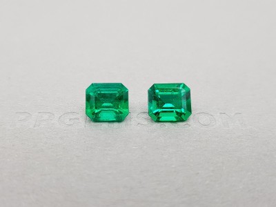 Pair of Colombian emeralds 2.94 ct from Muzo deposit, GRS photo