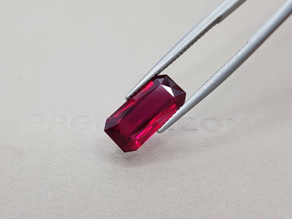 Radiant cut ruby, 5.00 ct, Mozambique Image №4