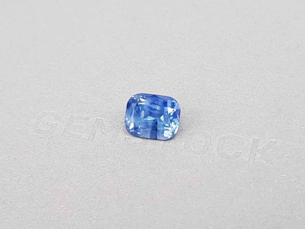 Unheated blue sapphire in cushion cut 6.07 ct, Madagascar Image №3