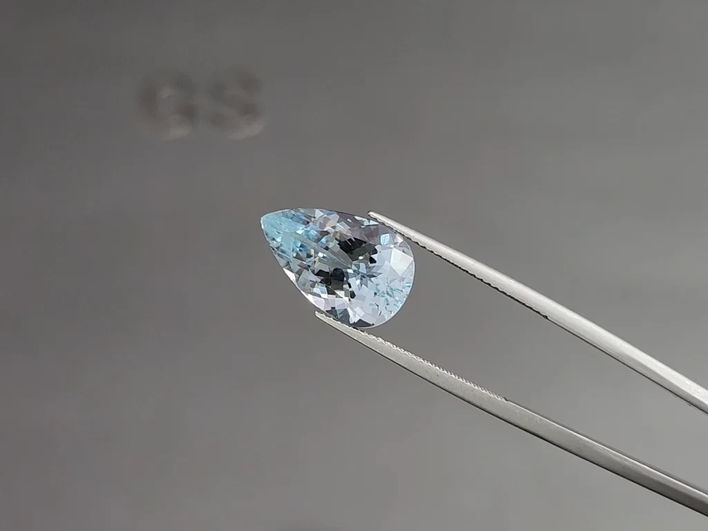 Aigue-marine taille poire, 6,81 carats, Madagascar Image №3