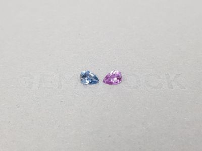 Contrasting pair of unheated pear-cut sapphires 0.87 ct photo
