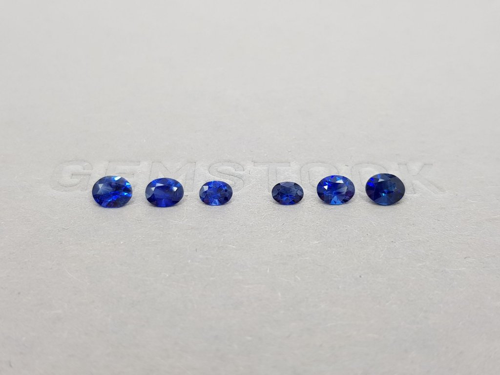 Set of blue sapphires in oval cut 1.50 ct Image №1