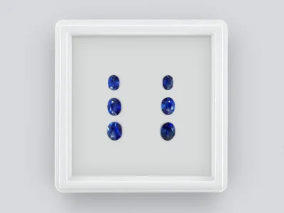 Set aus blauen Saphiren im Ovalschliff von 1,50 Karat photo