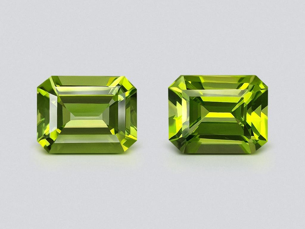 Par de peridotos de Birmania, talla octágono de 7,70 quilates  Image №1