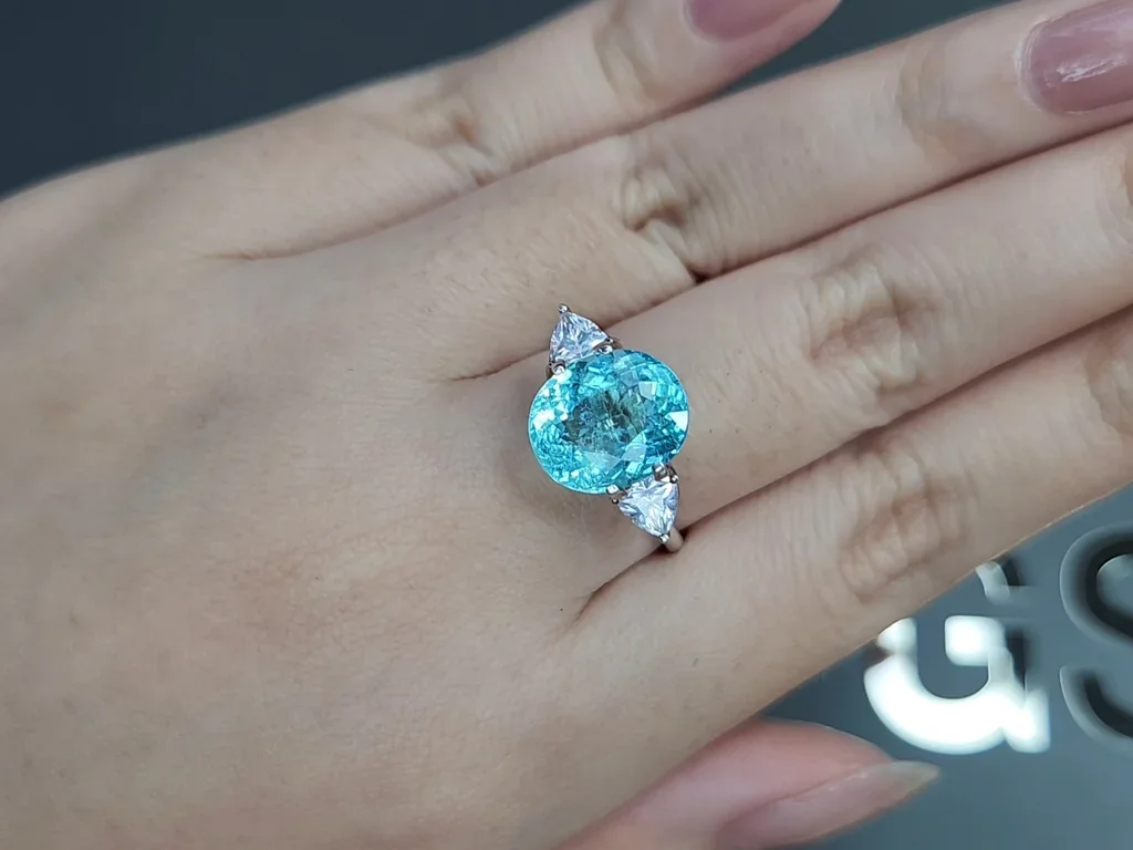 Turmalina Paraíba de corte ovalado de 4,55 quilates, Mozambique  Image №5