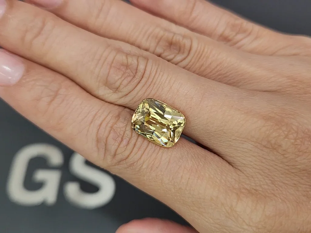 Yellow zircon cushion cut 10.14 carats, Tanzania Image №2