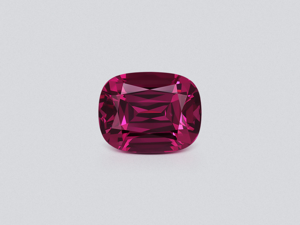 Granate rodolita de talla cojín 6.82 carats, de Tanzania Image №1