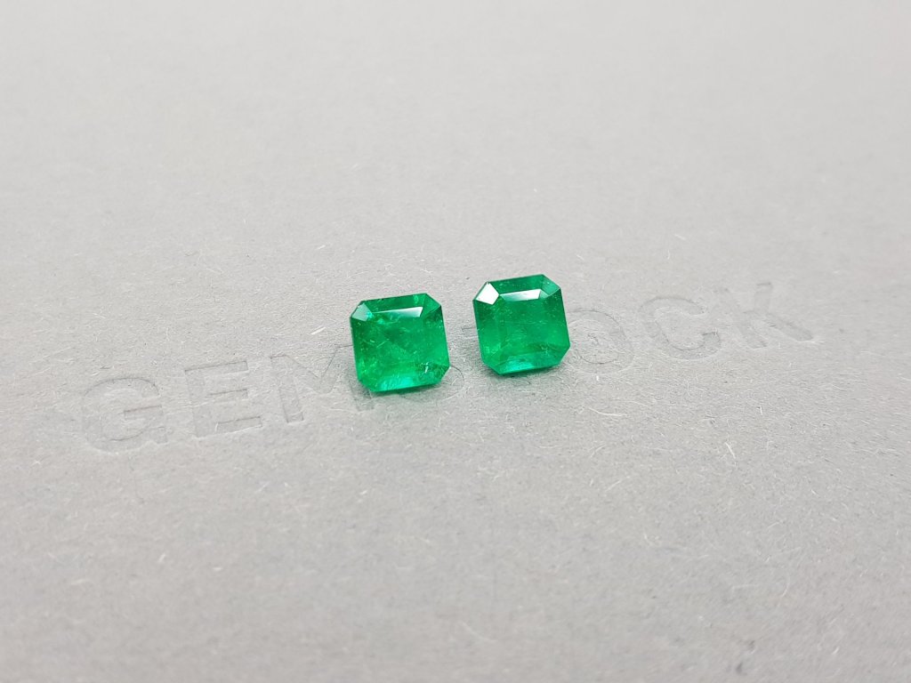 Pair of octagon cut emeralds 2.08 ct, Colombia Image №2