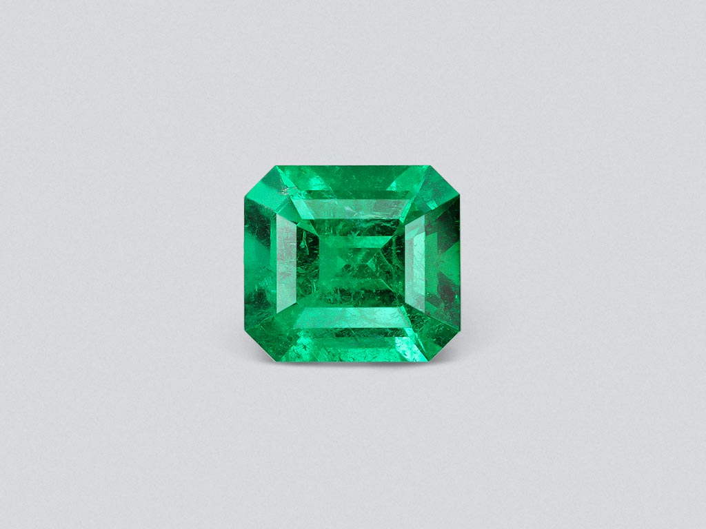 Muzo Green Emerald octagon shape 2.82 ct Image №1