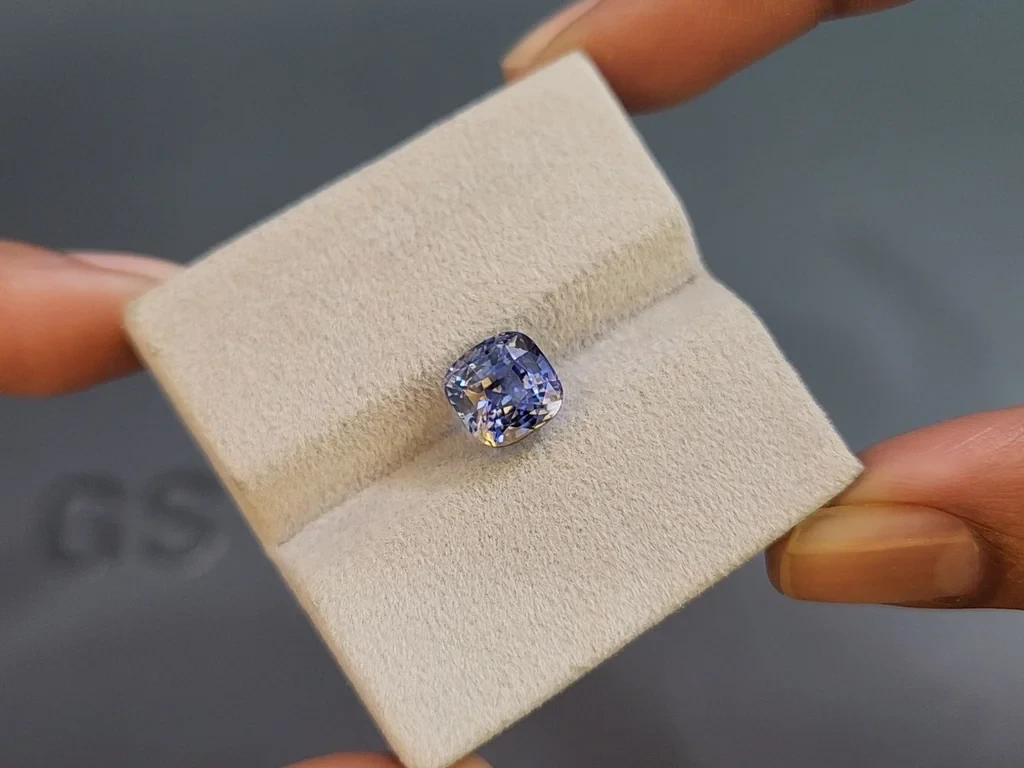 Unbehandelter zweifarbiger saphir im kissenschliff 4,15 karat, Sri Lanka Image №4